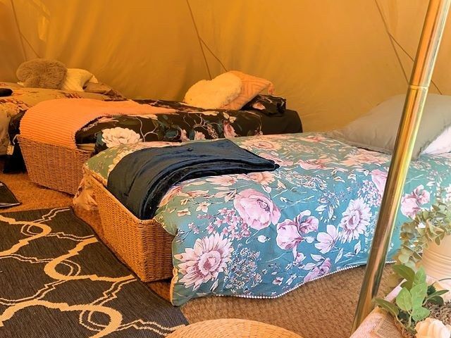 m-bell-tent-hire-2-kireth-ai